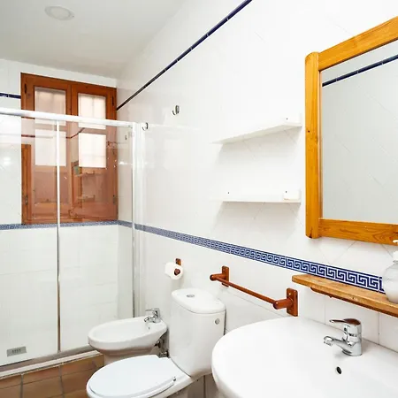 Spacious Sunny&Quiet Albayzin Apartment-2
